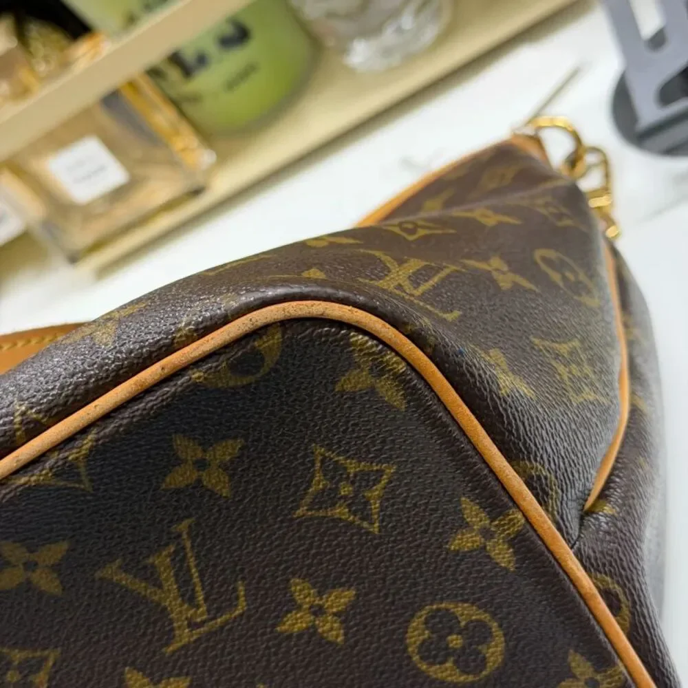 Louis Vuitton Women Pre-Loved Bag Very Good Condition